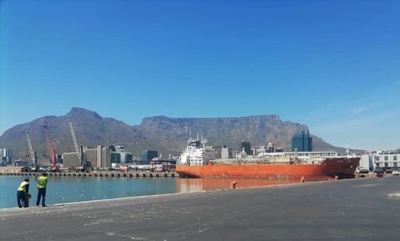 Man’s body pulled from Table Bay harbour, child rescued