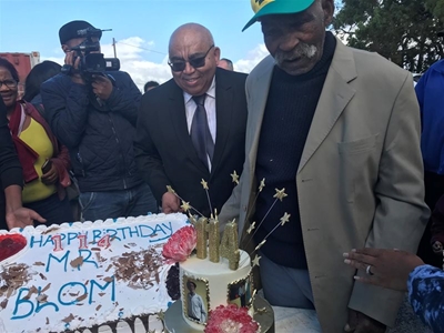 Man celebrates 114th birthday