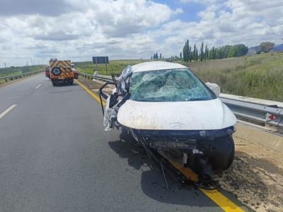 Twee persone sterf in motorongeluk op R56 tussen Steynsburg en Molteno