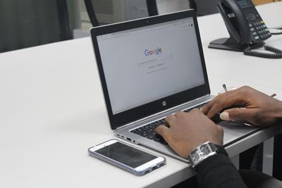 Google says won't pay media firms to display content