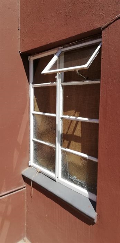 Koekdiewe blitsig vas