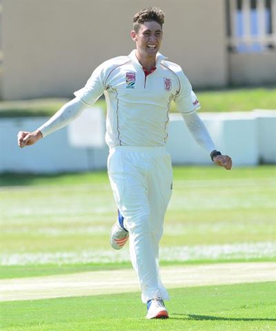 SWD verteenwoordig in Cobras Cubs