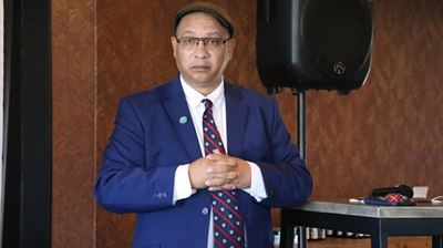 Minister vasberade oor agenda vir landbou