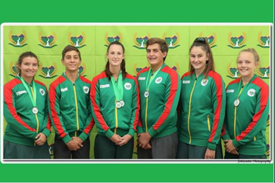 Middies oes onder medaljes