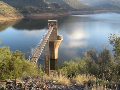 Vlak 4B waterbeperkings op die horison
