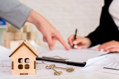 Appointing a conveyancer in property transactions