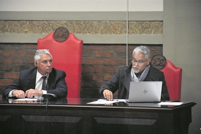 Begroting uiteindelik goedgekeur
