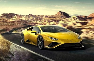 Lamborghini’s smallest bull goes back to basics