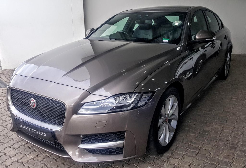 Jaguar George | Pick of the Week | Jaguar XF 2.0 i4D R Sport | George ...