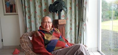 Daar is hoop vir die toekoms - Dr. Sonn