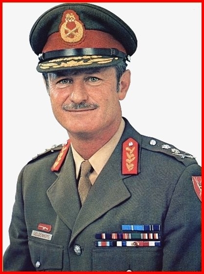 Retired defence force leader dies 