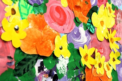 Union Prep learners create colourful memory on a wall