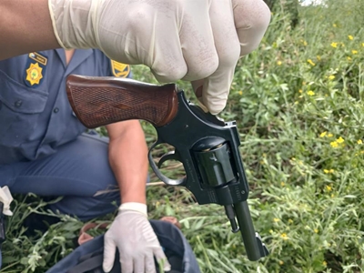 Twee sersante ontvang erkenning vir arrestasie