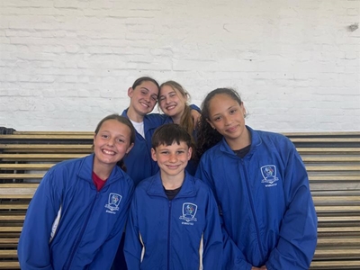 Roetine en reisdrome: gimnaste op pad na Namibië