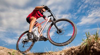 Cyclist attacked in Knysna Road