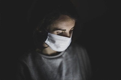 372 new COVID-19 cases, 3 deaths