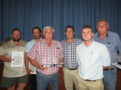 Kaapse tabakboere gee pas aan