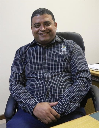 ANC eis burgemeester se kop