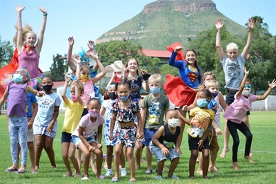 Laer Volkskool verwelkom gr. 1's