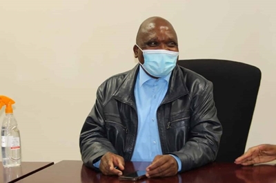 Phaahla urges citizens not to panic, as SA deals with new variant