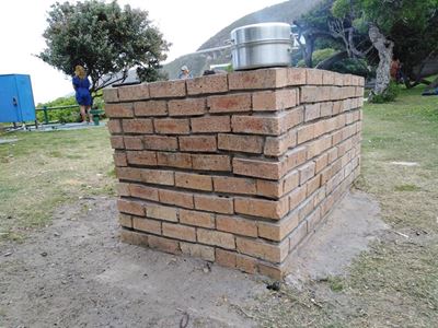Braaigeriewe by strande gaan opgeknap word
