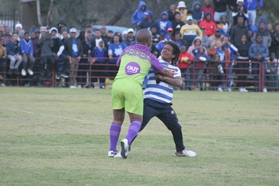Attack on ref ends rugby match