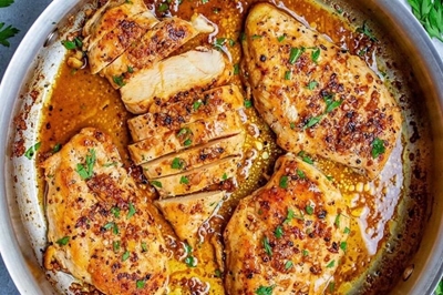 Garlic butter pasta with grilled chicken