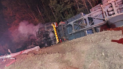 Section of Knysna N2 remains closed after accident