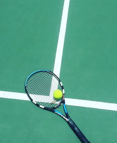 Tennisklub se herseëlde bane ingewy