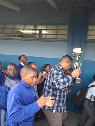 Knysna maths teacher the best in SA!