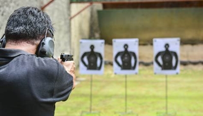 Gerrie Bester maak sy stem dik op skietbaan