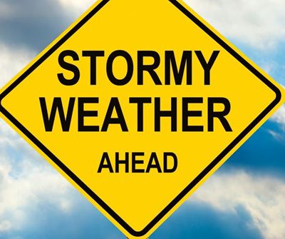 Weekend weather: Coastal chaos, uncomfortable heat on the cards 