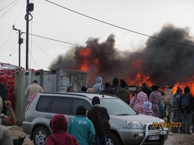 3 hutte brand af in Melkhoutfontein