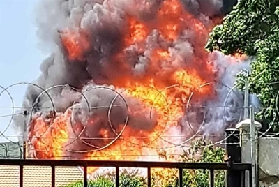 Massive gas explosion in Rosetta, KZN