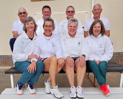 Gemengde sukses vir Eden-tennisspanne