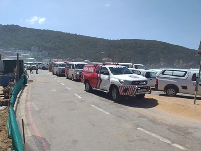 4 Children in hospital after near-drowning 
