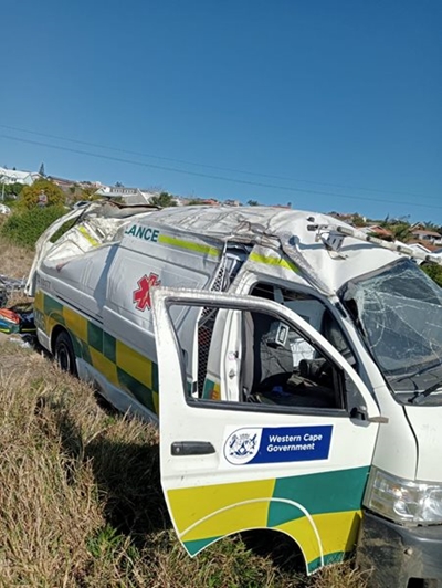 Ambulans in botsing betrokke