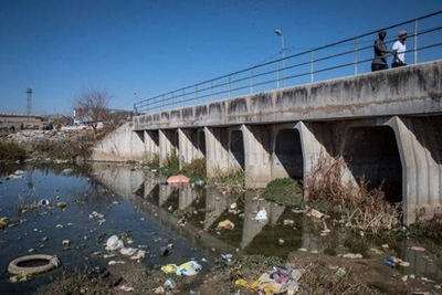 Four die after inhaling gas fumes while fixing municipal sewer pipe