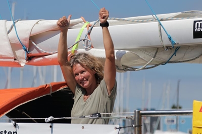 SA’s Kirsten Neuschäfer wins prestigious world sailing award