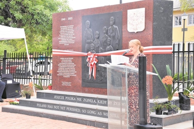 Monument bring eer aan Poolse kinders