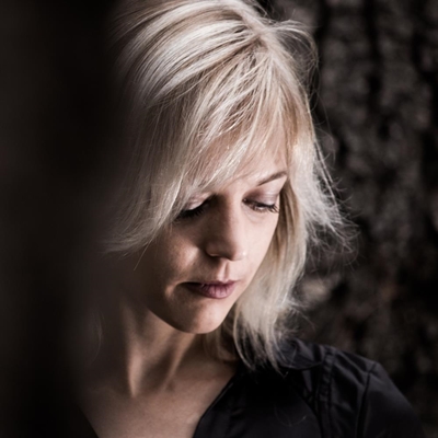 Tanja Storm kom sing in George