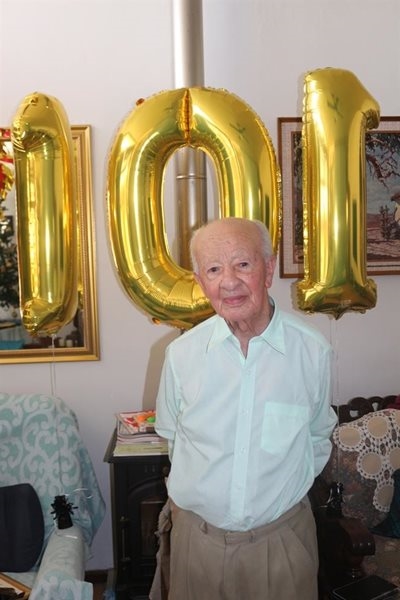 'Meester Ampie' is 101