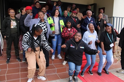 Pacaltsdorp Satellite Thusong Service Centre opens its doors