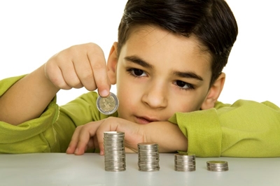 Encourage your children to start saving early