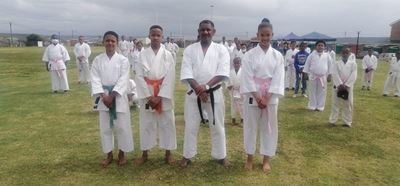 Mosselbaai-karateka na Algerië