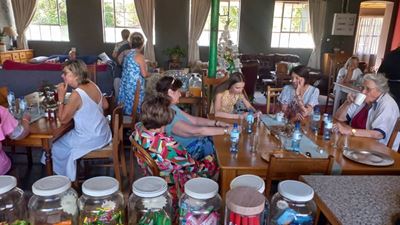 Hofmeyr-VLV vier jaarafsluiting by Alta se nuwe restaurant