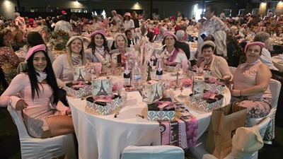 460 vroue veg saam teen kanker