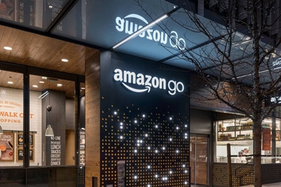 Amazon opens supermarket 