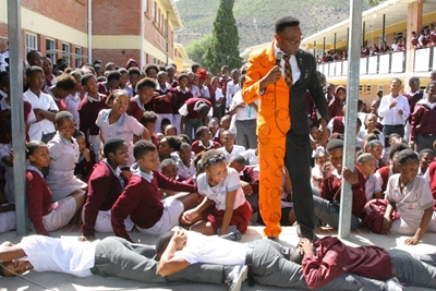 Aiming for fewer people behind bars