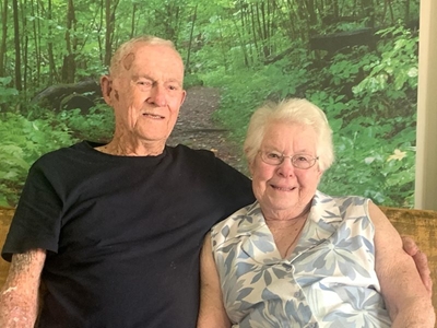 68th anniversary for Glenham and Yvonne
